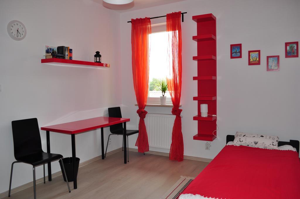 Apartament Scorpion Modlin Czosnów Екстериор снимка