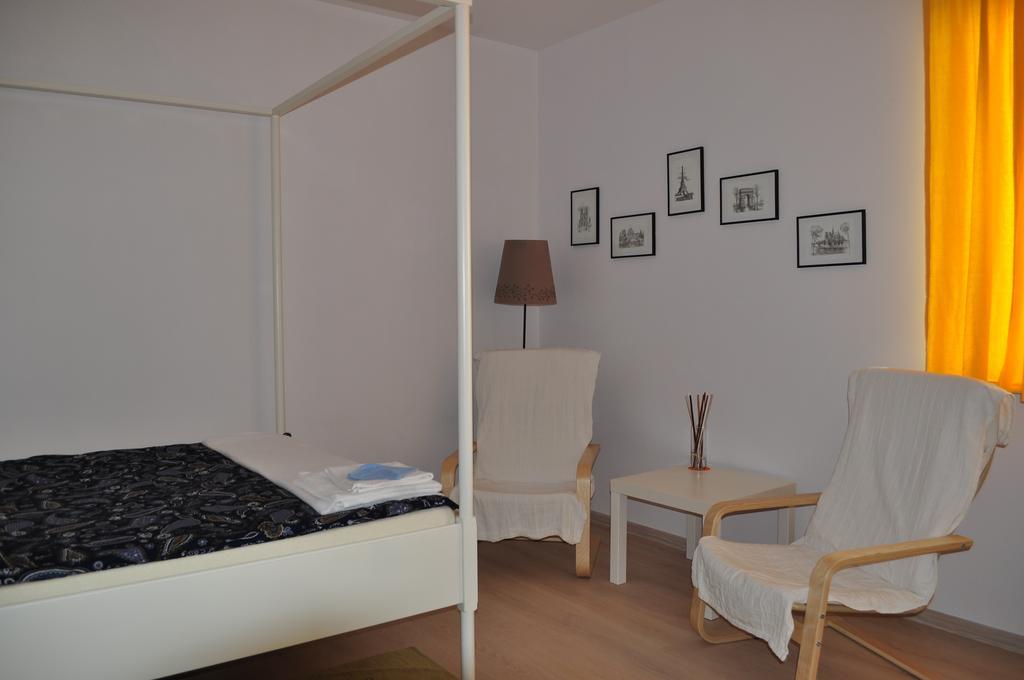 Apartament Scorpion Modlin Czosnów Екстериор снимка