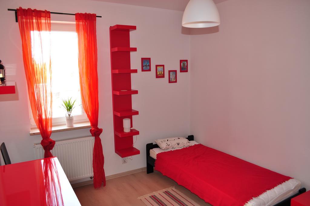Apartament Scorpion Modlin Czosnów Екстериор снимка